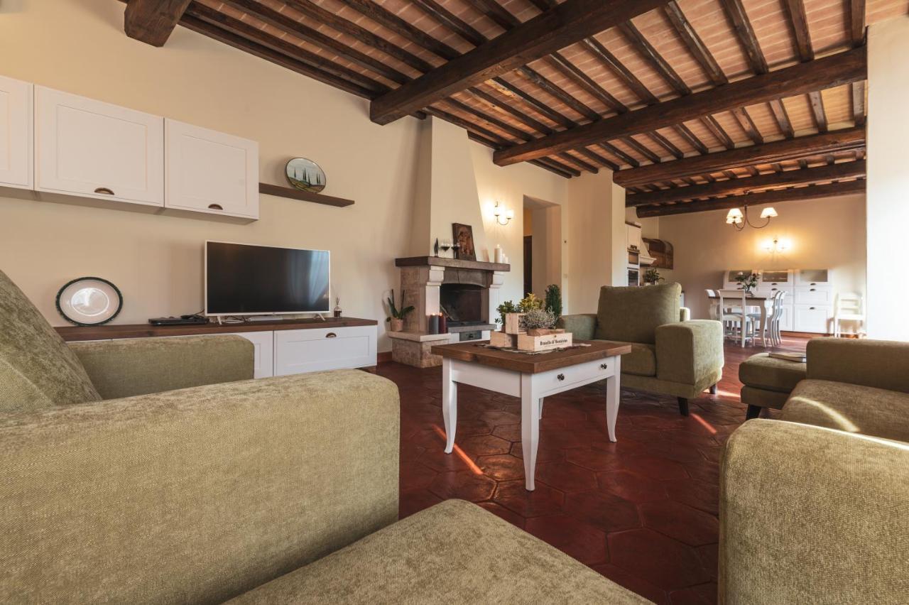 Wine Estate Rooms Paradiso Di Cacuci モンタルチーノ エクステリア 写真