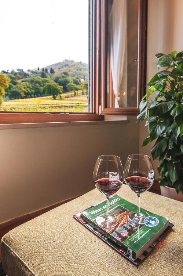 Wine Estate Rooms Paradiso Di Cacuci モンタルチーノ エクステリア 写真